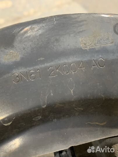 Кулак поворотный передний правый Mazda 3 BK