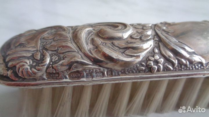 Щётка в отл. состоянии. Серебро. Старая Англия