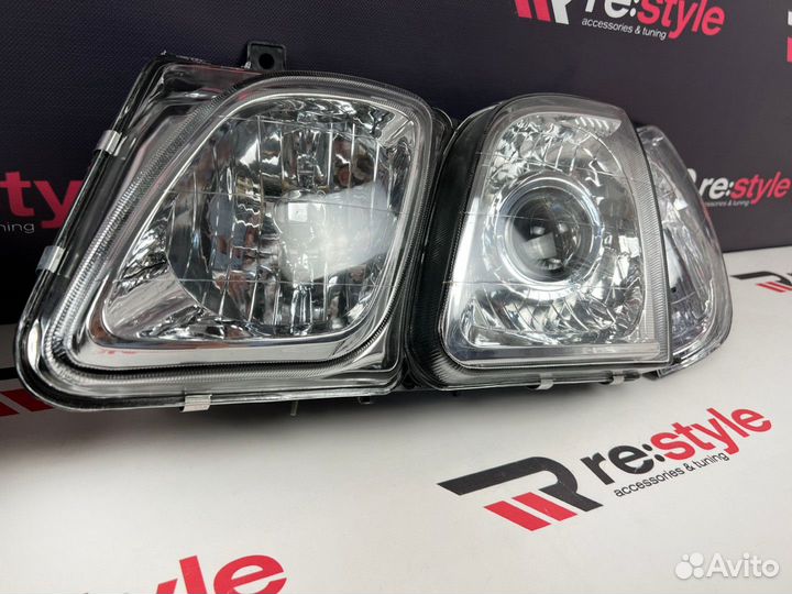 Фары Lexus LX470 S581