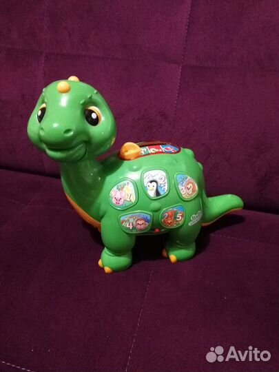 Динозавр clementoni