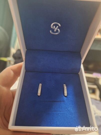 Серьги из белого золота с бриллиантами