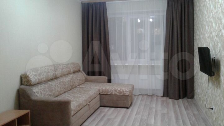 2-к. квартира, 53 м², 1/5 эт.