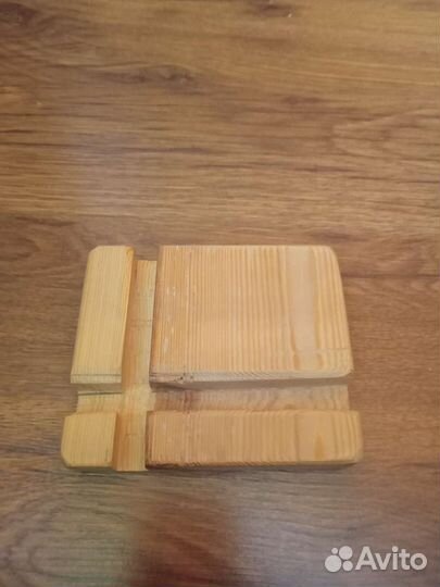 Деревянная подставка