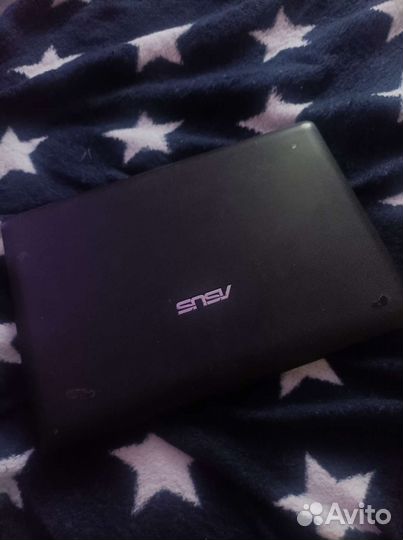 Нетбук asus