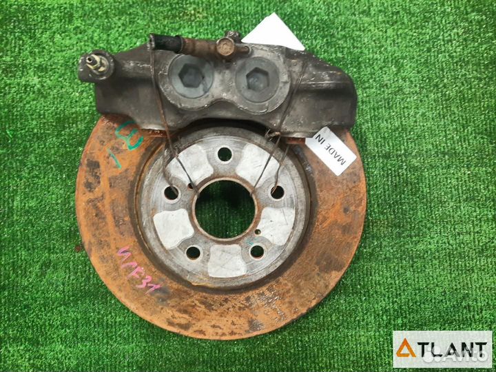 Тормозной суппорт передний правый toyota celsior