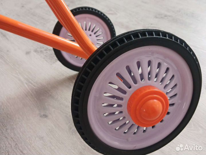 Детский трехколесный велосипед новый