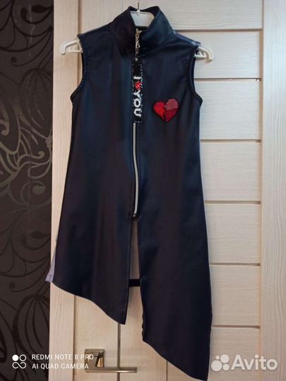 Кардиганы для девочки 140 без рукавоа