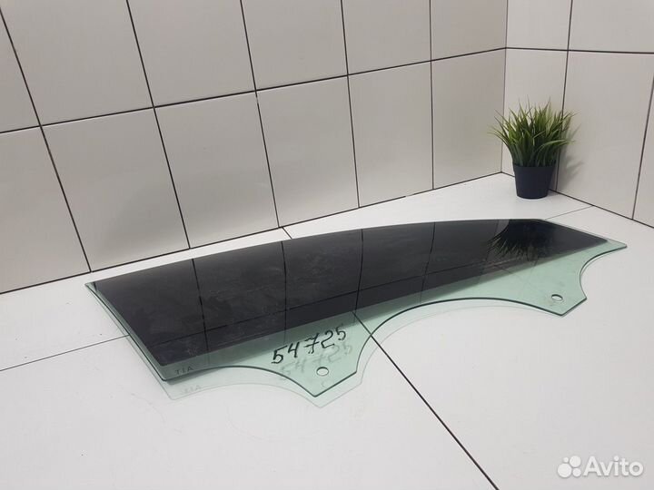 Стекло двери переднее правое (Chery Tiggo 8)