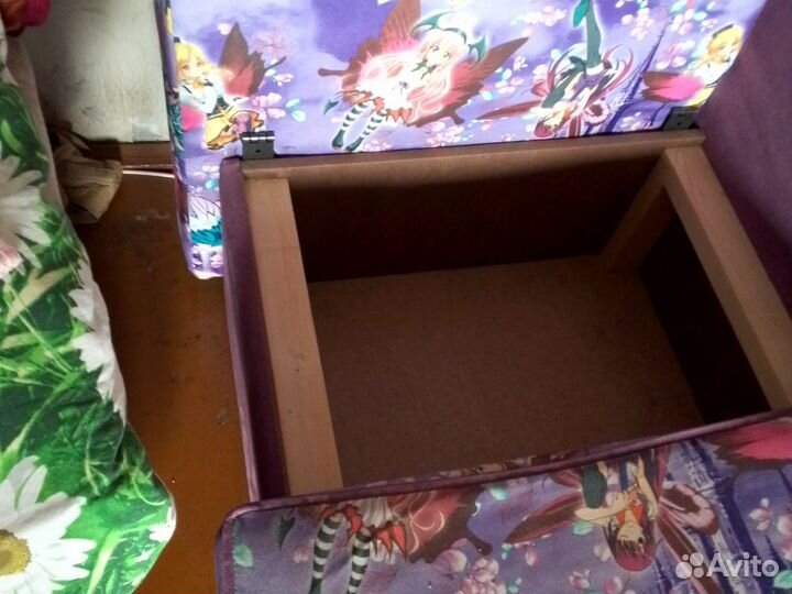 Диван кровать с аниме д/девочки