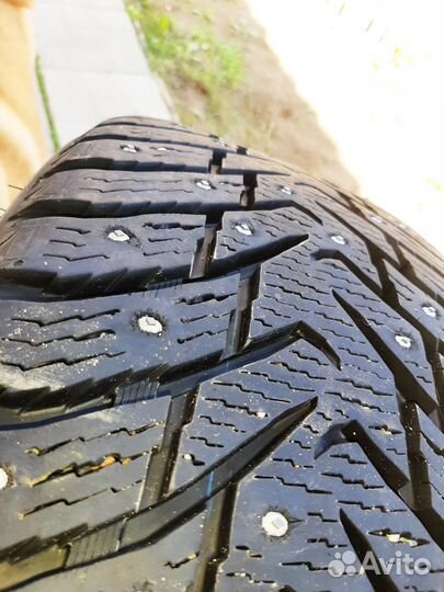 Nokian Tyres Hakkapeliitta 8 SUV 235/55 R17