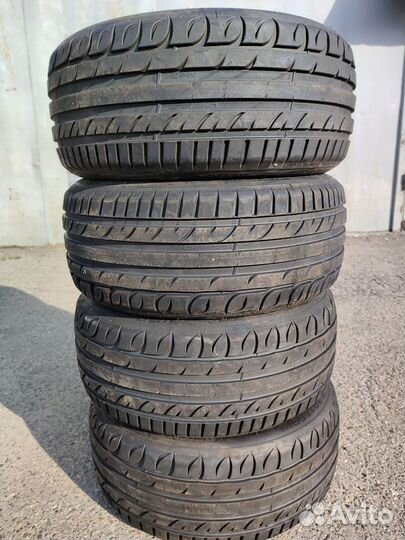 Tigar UHP Ultra High Performance 245/45 R17 99W