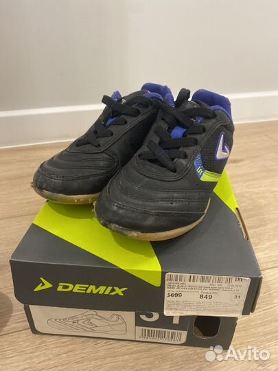 Бутсы футзадки Demix