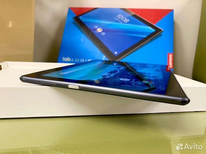 Стильный и мощный Lenovo 10