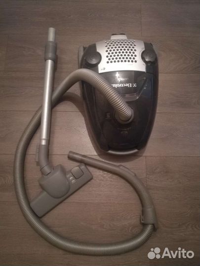 Пылесос Electrolux бу