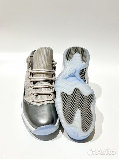 Кроссовки nike air jordan 11 retro grey