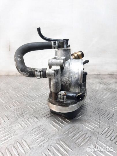 Дроссельная заслонка Opel Astra кабриолет 1.8