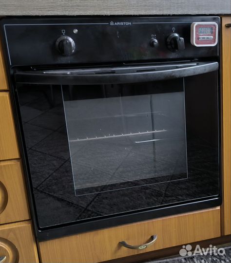Духовой шкаф встраиваемый газовый ariston