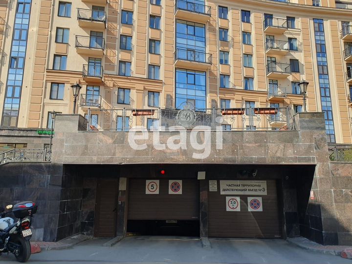 Машиноместо, 24 м²