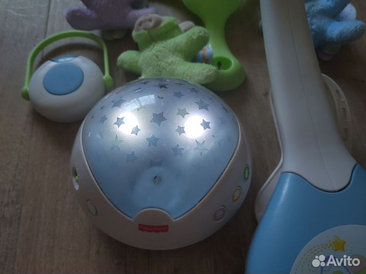 Мобиль на кроватку fisher price
