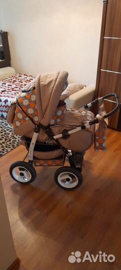 Детская коляска - трансформер