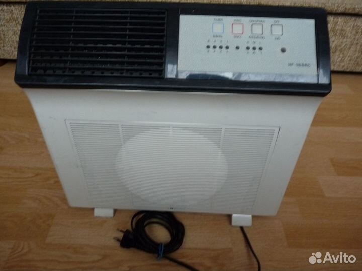 Очиститель-ионизатор воздуха HF-988RC с ф.нагрева