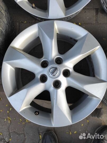 Диски R17 5x114.3 Nissan Оригинал