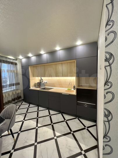 2-к. квартира, 63 м², 16/18 эт.