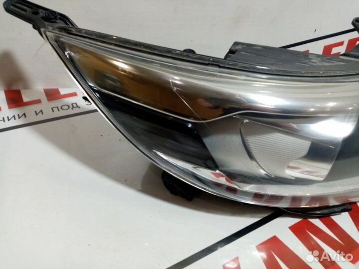 Фара правая Kia Rio 3 2015
