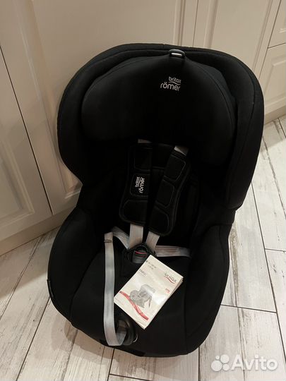 Автомобильное кресло Britax Romer Trifix 2 i size
