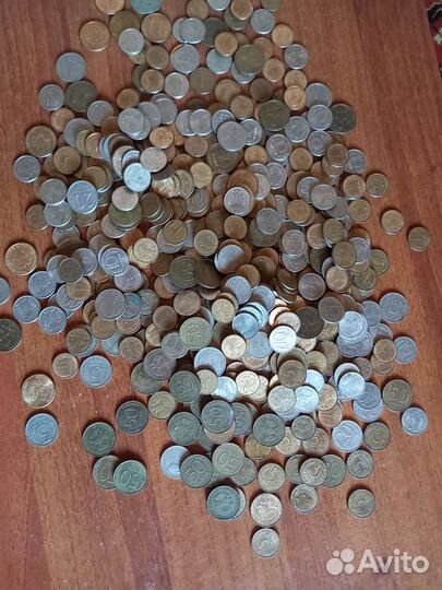 Продам монеты 1993 -92 г
