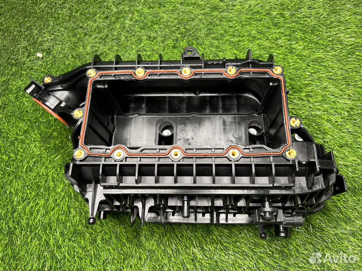 Впускной коллектор на Форд Фокус 3 1.5 Экобуст