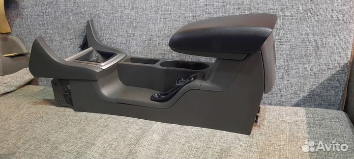 Форд фокус 2 подлокотник