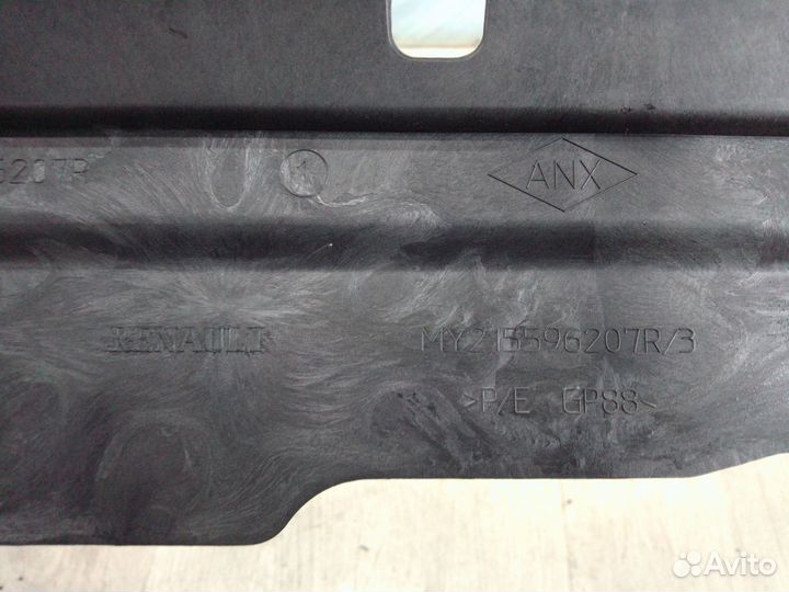 Дефлектор Кожух радиатора Renault sandero stepway