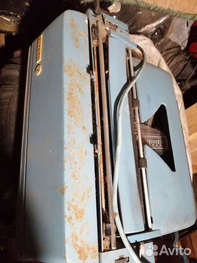 Печатная пишущая машинка Ятрань