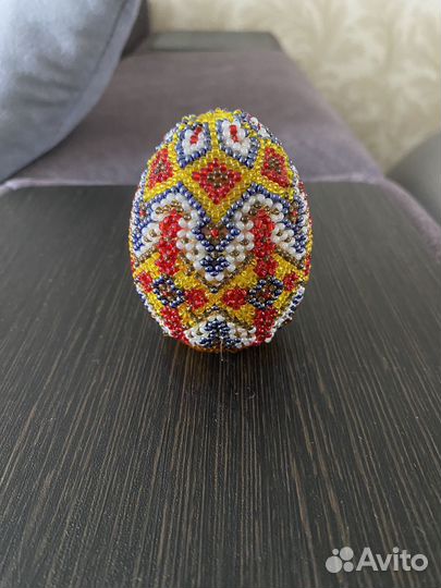 Яйцо из бисера