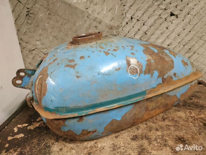 Бак на мотоцикл Урал