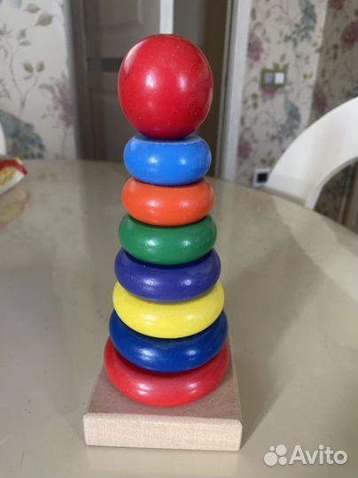 Деревянная пирамидка