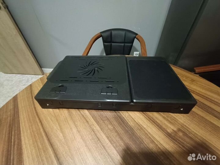 Столик для ноутбука Smart Bird PT-33A/33B