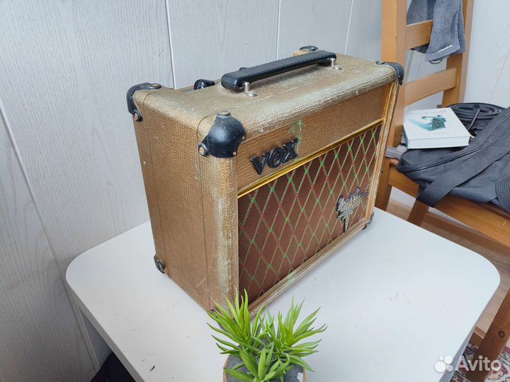 Гитарный комбоусилитель Vox Brian May Special VBM1