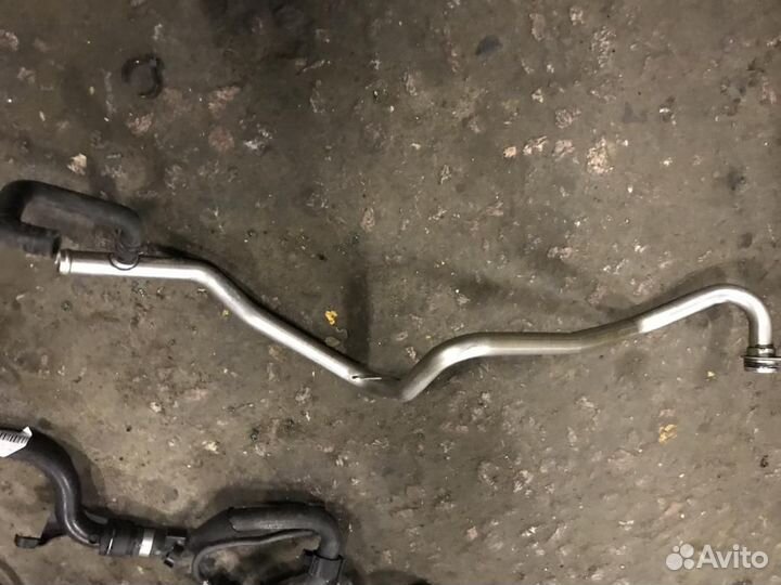 Трубка охлажд. жидкости металлическая Porsche Ca