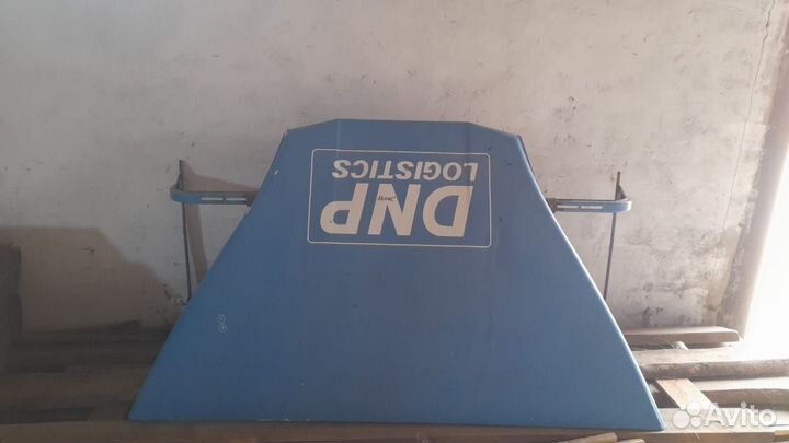 Продам спойлер