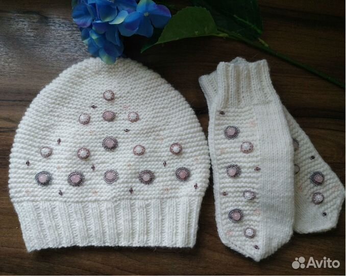 Новая шапка и варежки