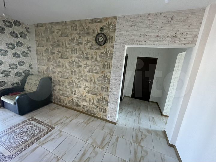 3-к. квартира, 88 м², 9/9 эт.