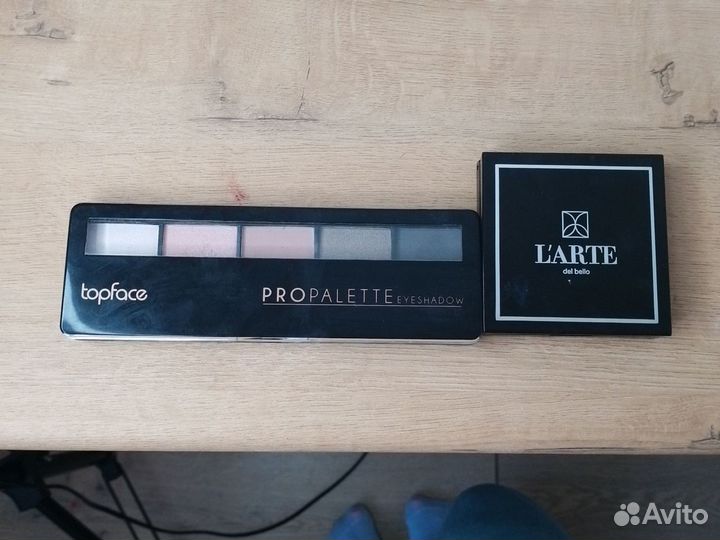 Тени для век