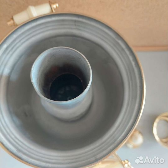 Самовар угольный (жаровой, дровяной) 2,7 литра