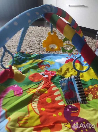 Развивающий коврик