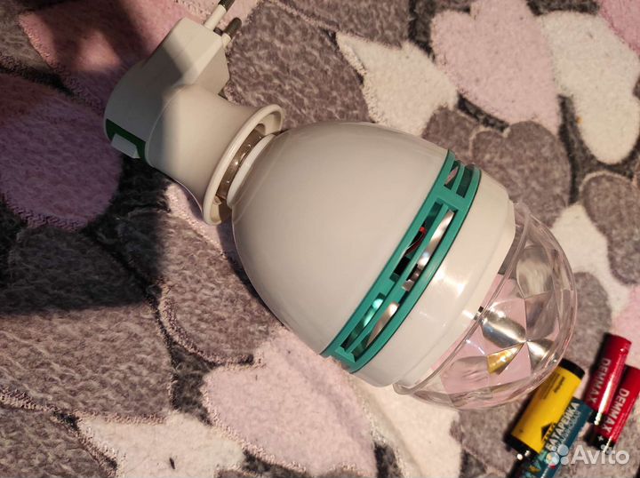 Лампа светодиодная цветная от розетки