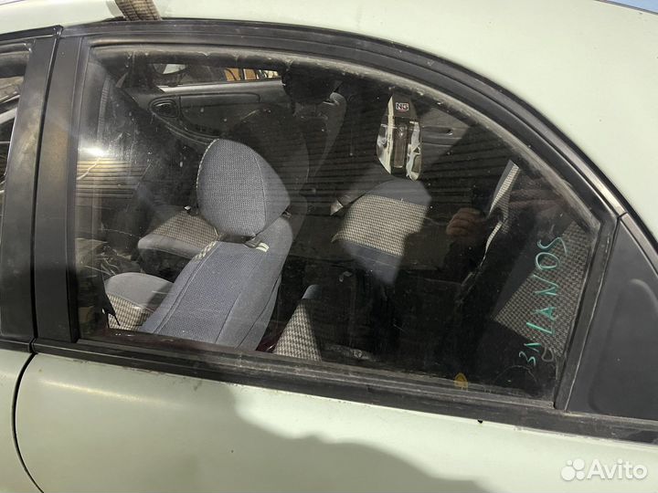 Заднее левое стекло lanos