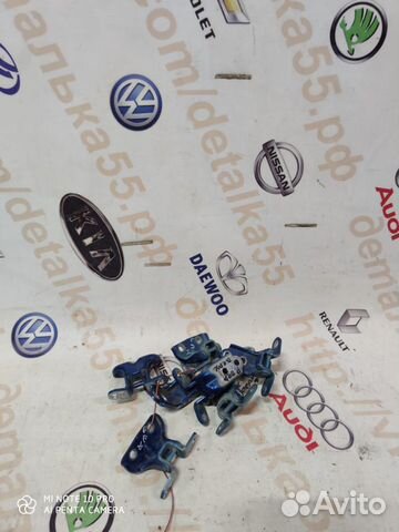 Петли дверные б.у оригинал Kia Cerato с 2013