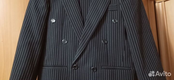 Костюм пиджак и брюки и отдельно пиджак разм 42-44